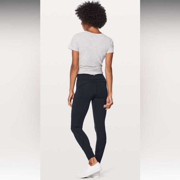 Lululemon Navy In Movement 7/8 Tight - Picture 1 of 8